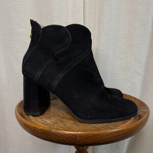 Adrienne Vittadini Abby Black Suede Ankle Boot Size 9.5